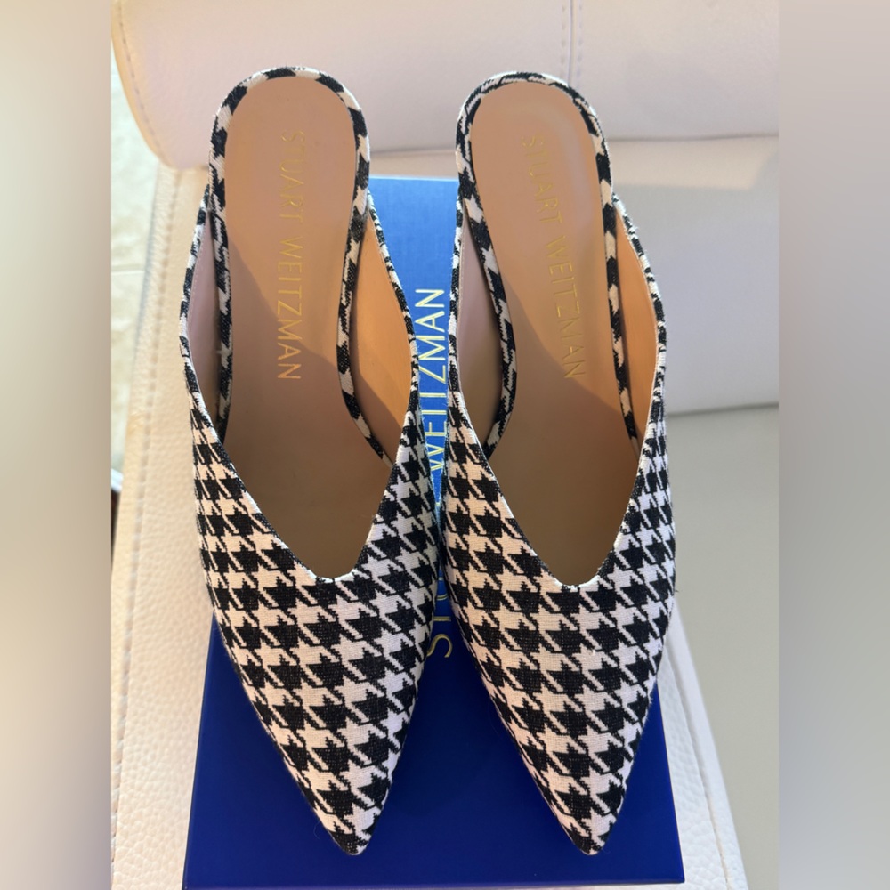Stuart Weitzman Black and White Women's Shoes,11